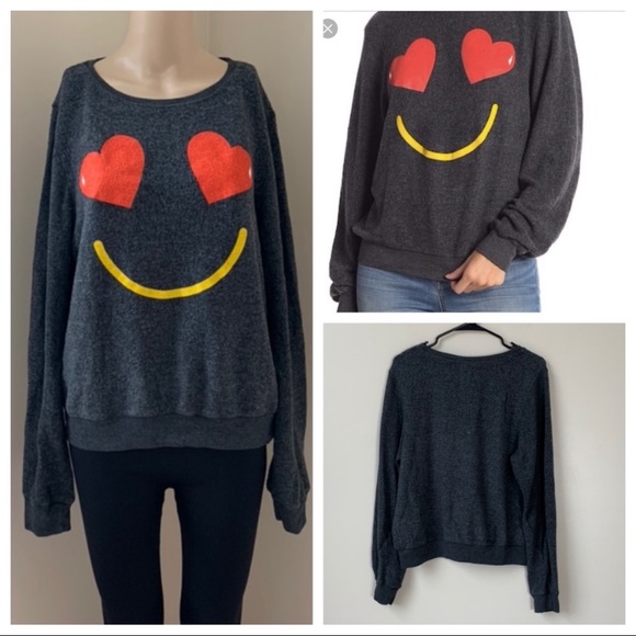 NWOT Wildfox Heart Eyes Smiling Hearts Pullover M - Picture 3 of 9